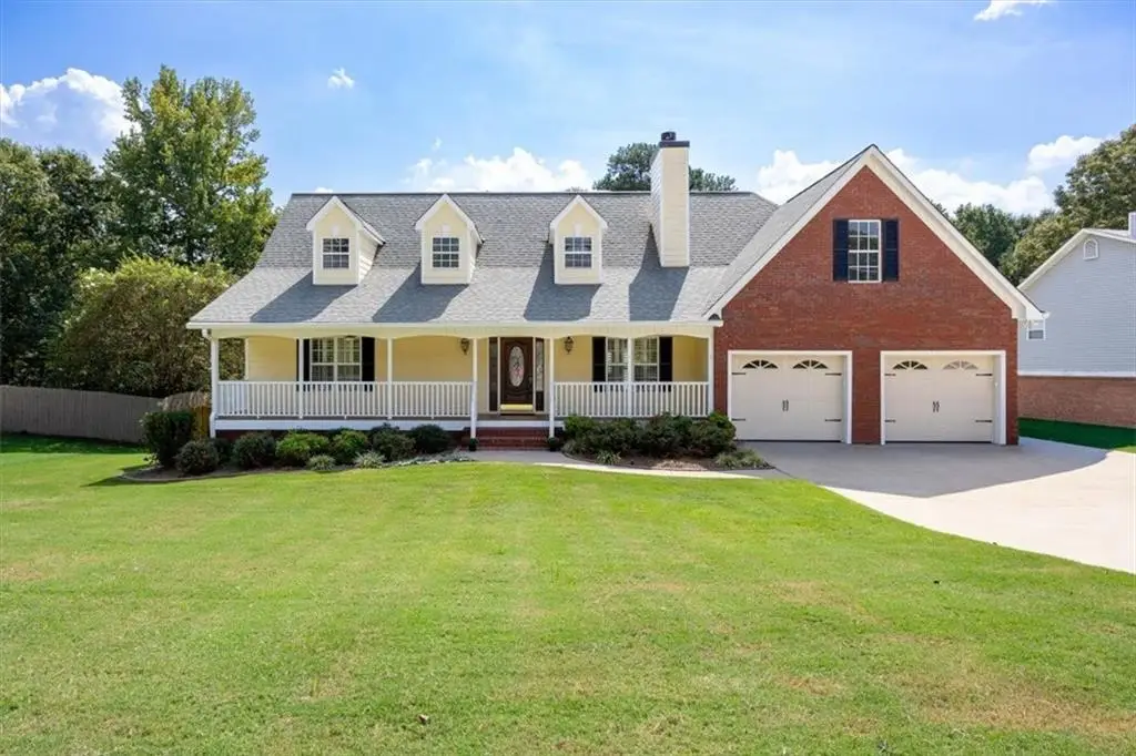 5485 Twin Oak Drive, Douglasville, GA 30135 - #1