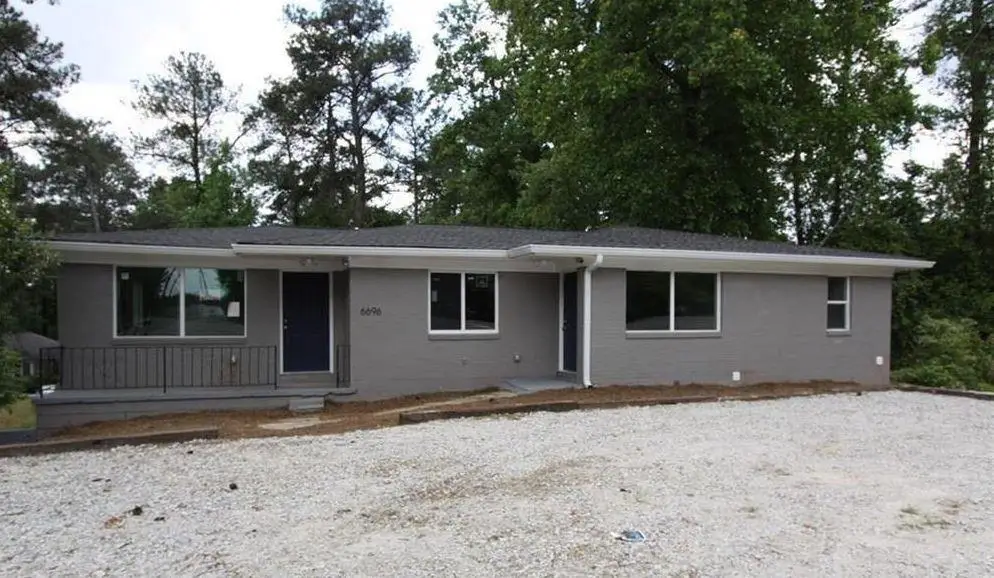 6696 Mableton Parkway Se, Mableton, GA 30126 - #1
