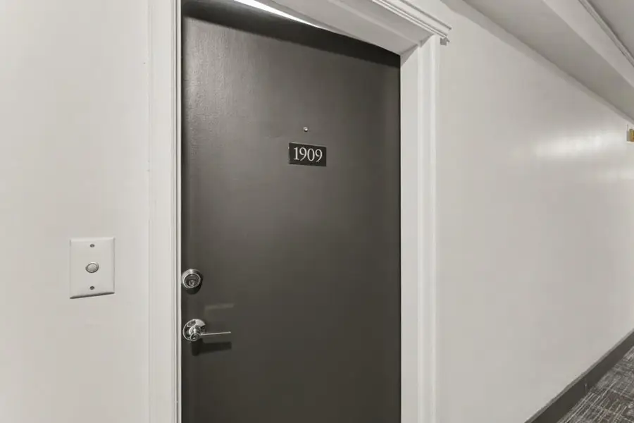 620 Peachtree Street Ne #1909, Atlanta, GA 30308 - #3