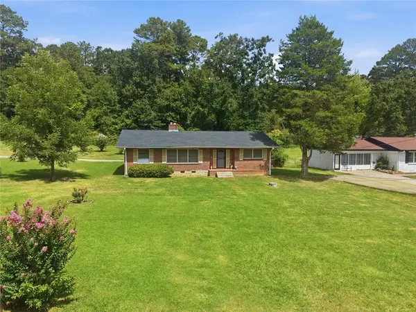 6622 Hawes Drive, Lithonia, GA 30058