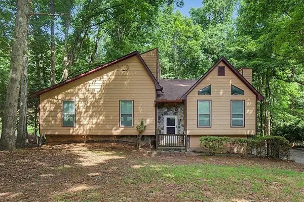 380 N Victoria Road, Woodstock, GA 30189