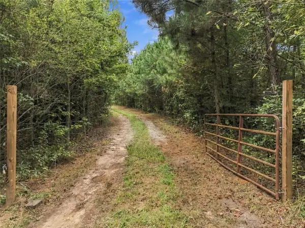 208 Garner Road, Cornelia, GA 30531