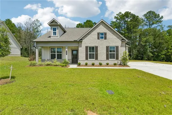 228 Flat Shoal Drive, Bonaire, GA 31005