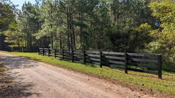1150 Ballard Rd, Ball Ground, GA 30107