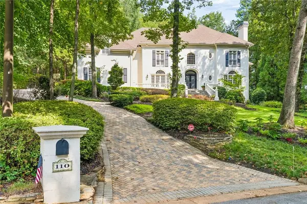 110 Parc Du Chateau, Sandy Springs, GA 30327