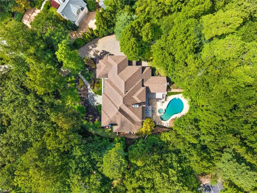 110 Parc Du Chateau, Sandy Springs, GA 30327 - #2