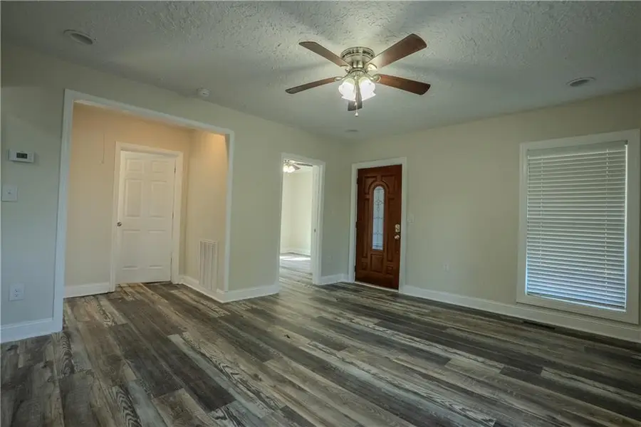 809 W Crawford Street, Dalton, GA 30720 - #2
