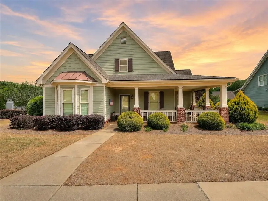 125 Hawthorn Way, Hoschton, GA 30548 - #2