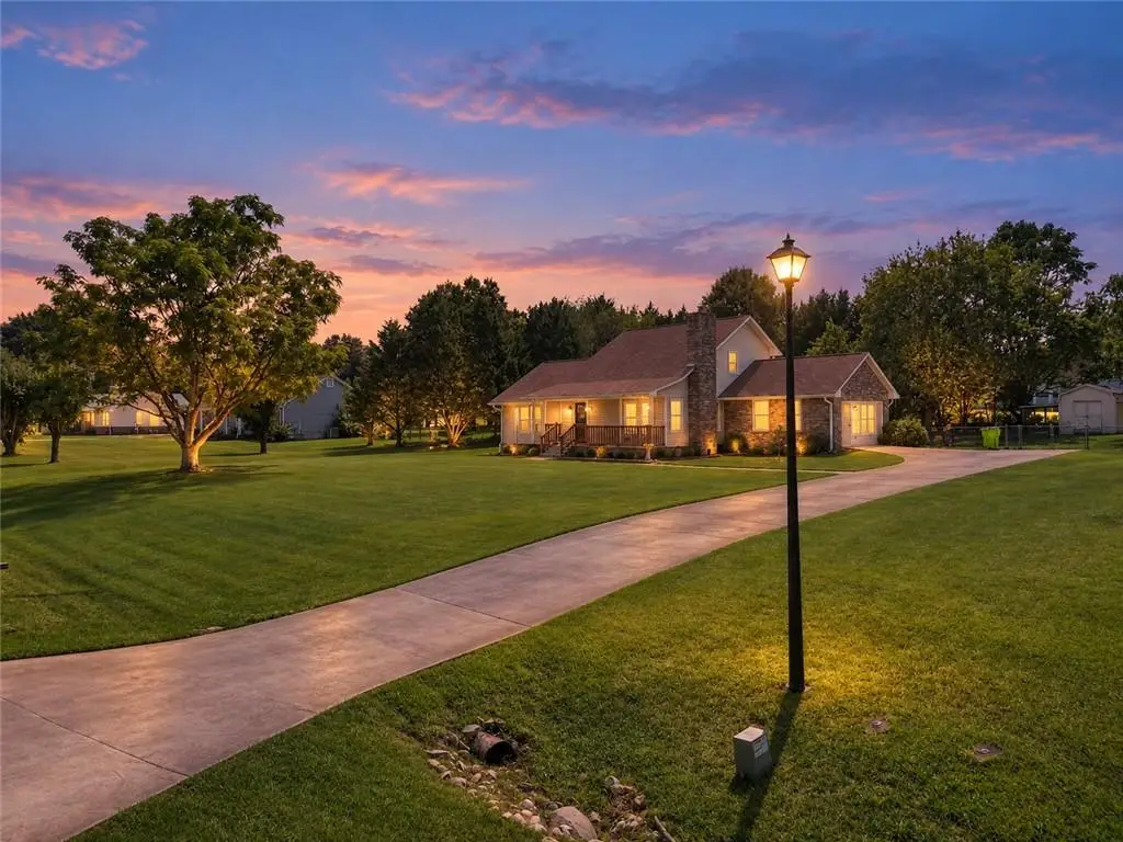 105 Overlook Drive, McDonough, GA 30252 - #1
