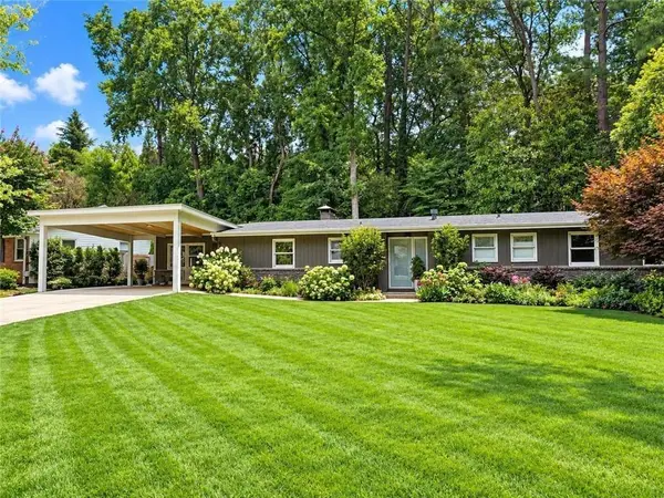 1423 Brook Valley Lane Ne, Brookhaven, GA 30324