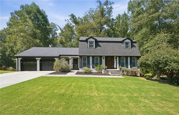 2458 Fontainebleau Drive, Atlanta, GA 30360