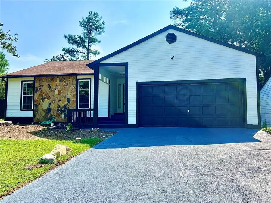 2034 Corners Circle, Lithonia, GA 30058 - #2