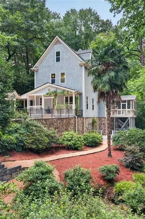 1875 Meredith Drive Nw, Atlanta, GA 30318