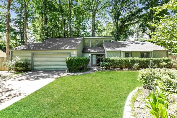 106 Pat Mell Drive, Peachtree City, GA 30269