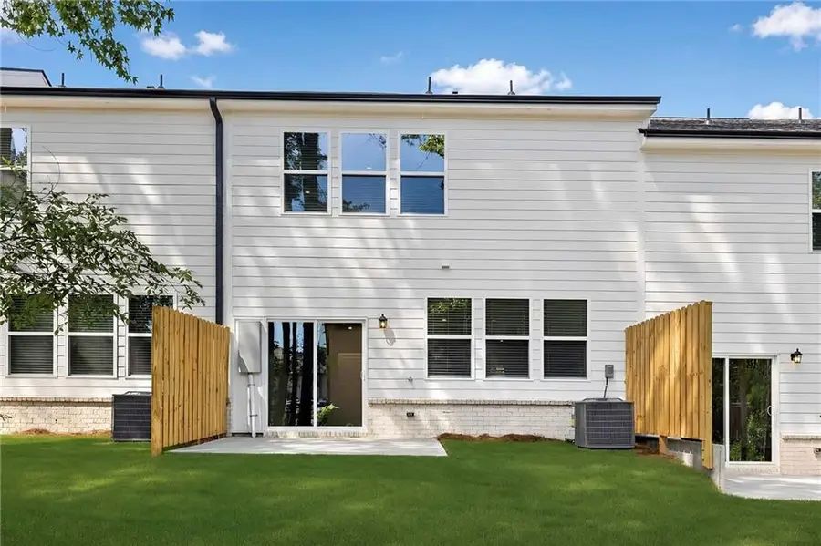 2046 Presley Point, Lawrenceville, GA 30044 - #2