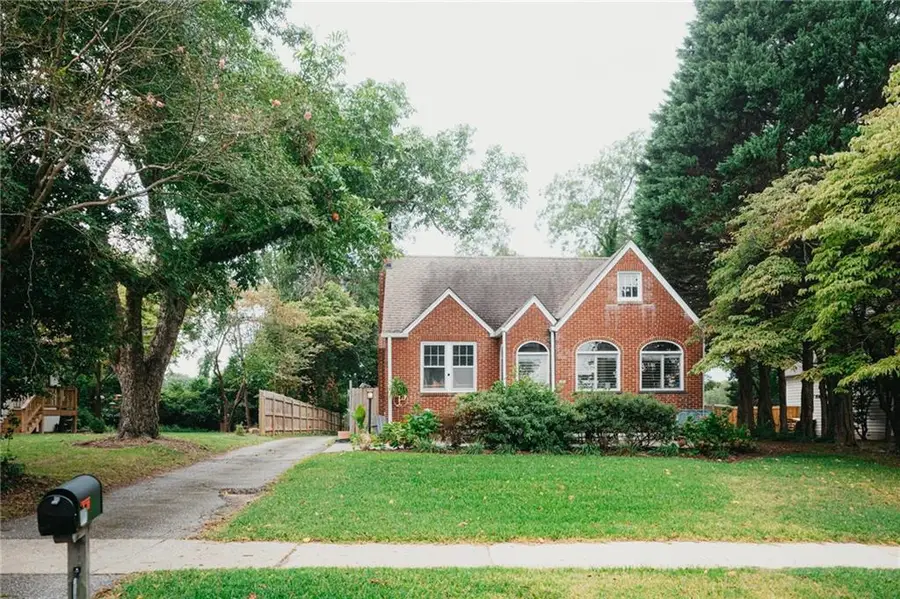 195 W Hightower Trail W, Social Circle, GA 30025 - #2