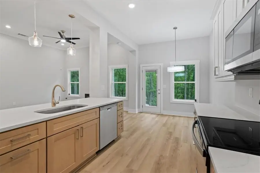 3902 Bouldercrest Road, Ellenwood, GA 30294 - #3