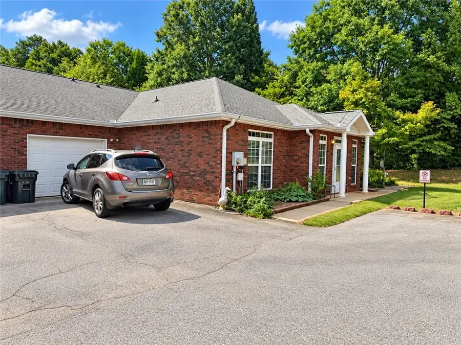 4293 Skyline View, Oakwood, GA 30566 - #2