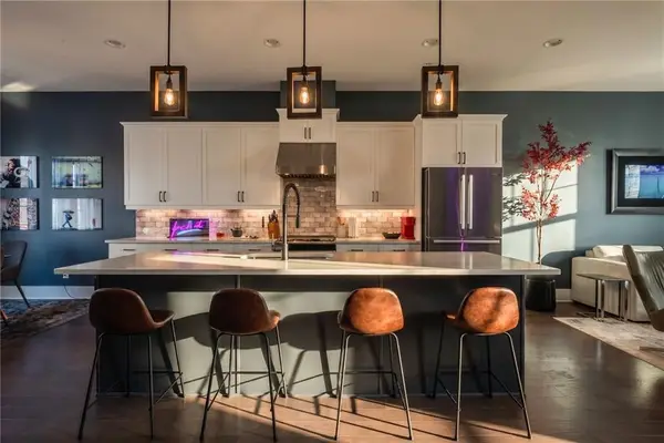 287 Castleberry Hill Walk Sw, Atlanta, GA 30313