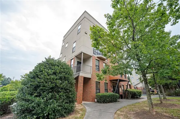 898 Oak Street Sw #2006, Atlanta, GA 30310
