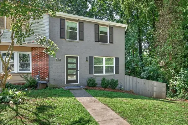 173 Roswell Commons Way, Roswell, GA 30076