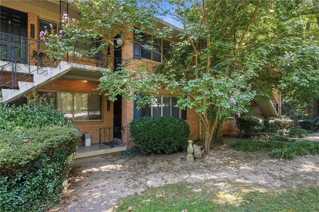 1466 E Rock Springs Road Ne, Atlanta, GA 30306 - #1