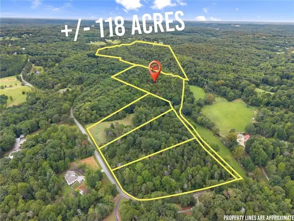 7099 George Barnes Road, Murrayville, GA 30564