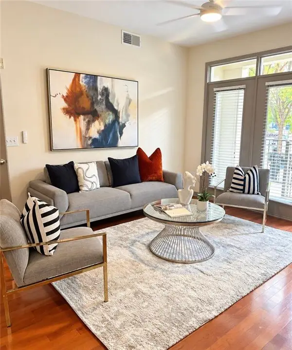 390 17th Street Nw #2028, Atlanta, GA 30363