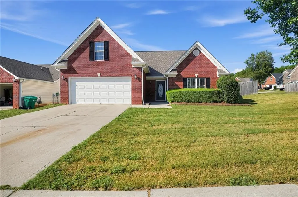 1512 Queen Elizabeth Drive, Locust Grove, GA 30248 - #1