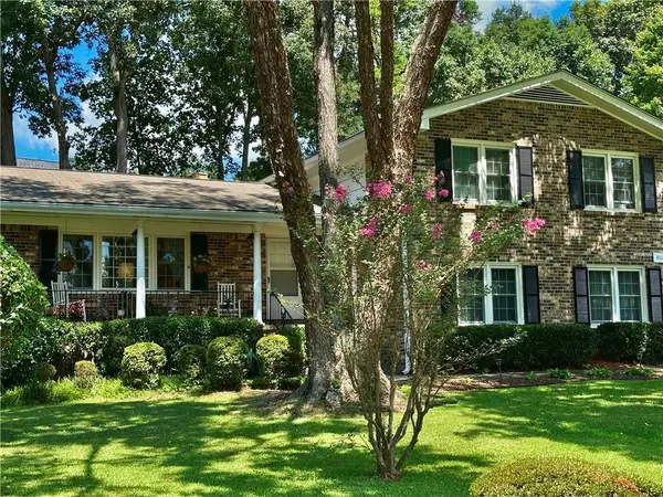 4162 Cimarron Drive, Clarkston, GA 30021