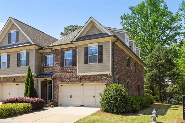 7540 Glisten Avenue, Sandy Springs, GA 30328