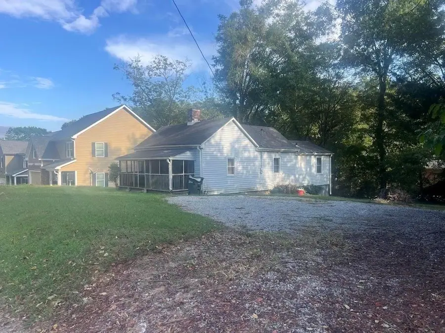 488 Lawrence Street, Marietta, GA 30060 - #2