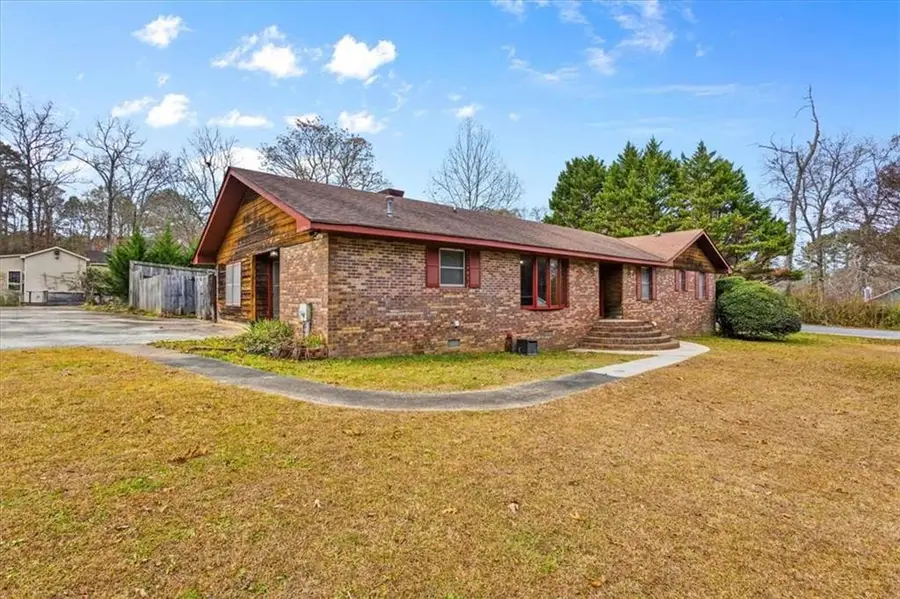 202 Ridgewood Road, Cedartown, GA 30125 - #2