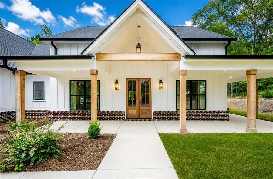 16 Stratford Way, Kingston, GA 30145 - #3