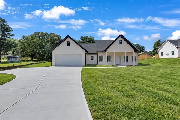 1362 Waverly Way, Monroe, GA 30656