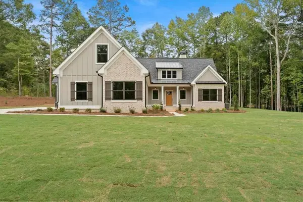 467 Lake Varner Drive, Covington, GA 30014