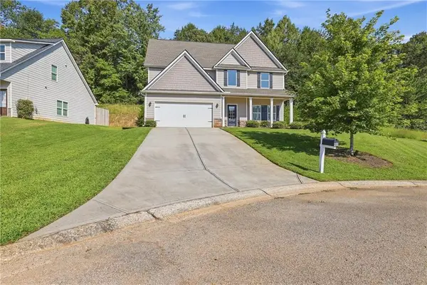 275 Huntington Manor Court, Cornelia, GA 30531