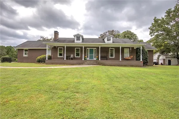 1328 Abrams Road, Silver Creek, GA 30173