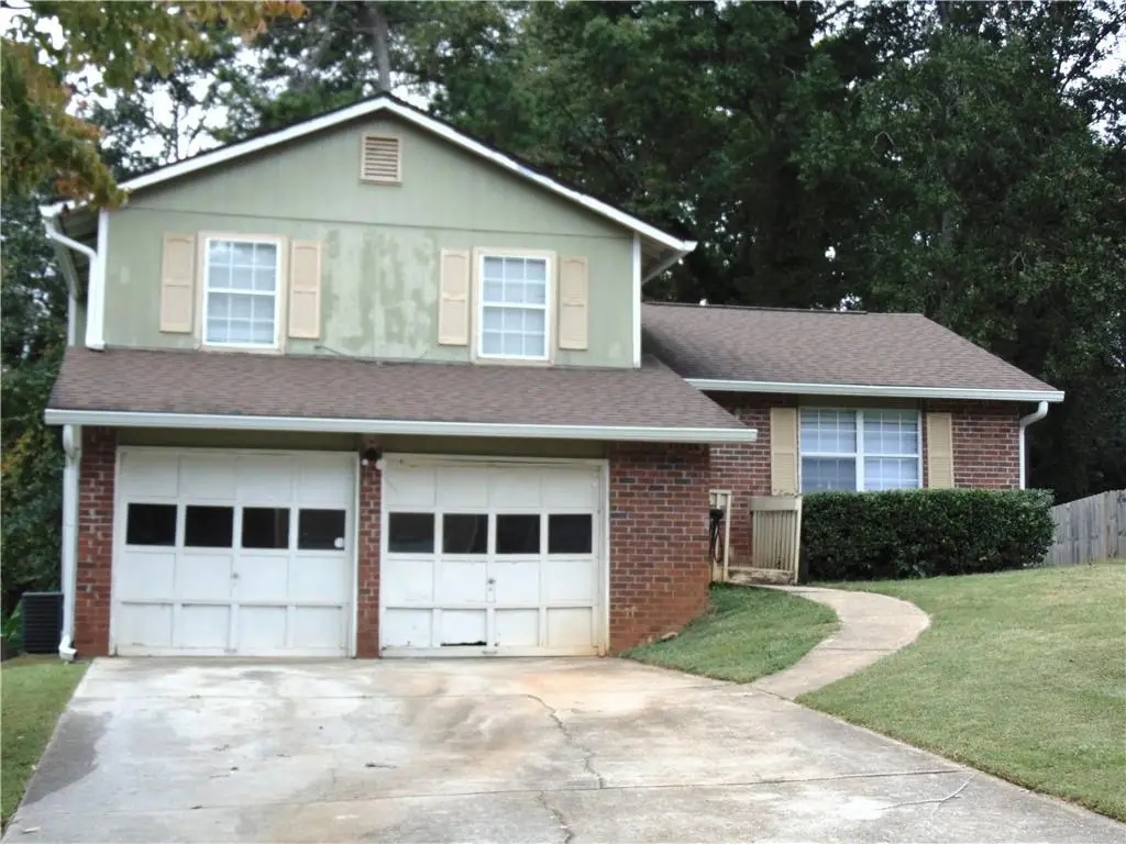 1187 Mannbrook Drive, Stone Mountain, GA 30083 - #1