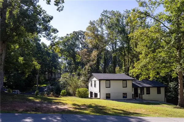 567 Woodland Lane, Lawrenceville, GA 30043
