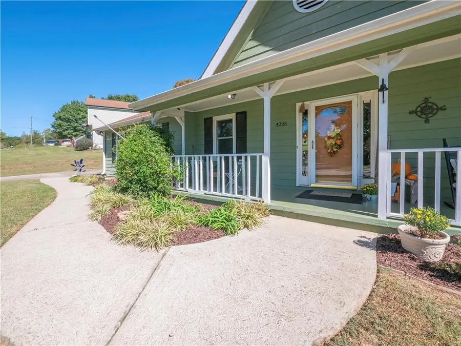 4225 Rolling Ridge, Gillsville, GA 30543 - #3