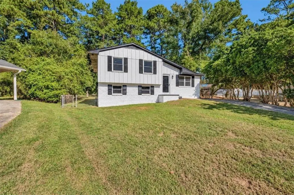 7977 Flanders Ct, Jonesboro, GA 30238 - #1