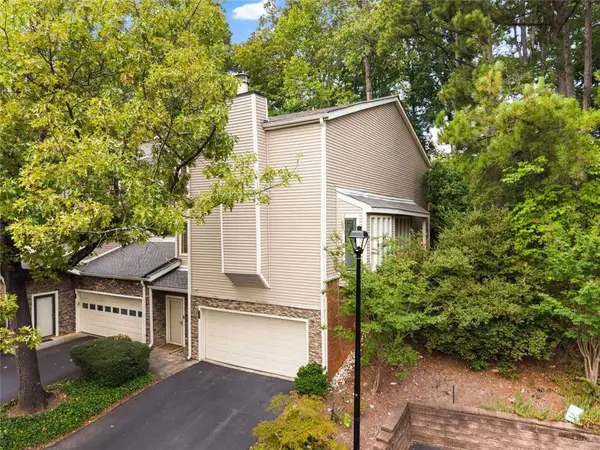 18 Basswood Circle, Sandy Springs, GA 30328