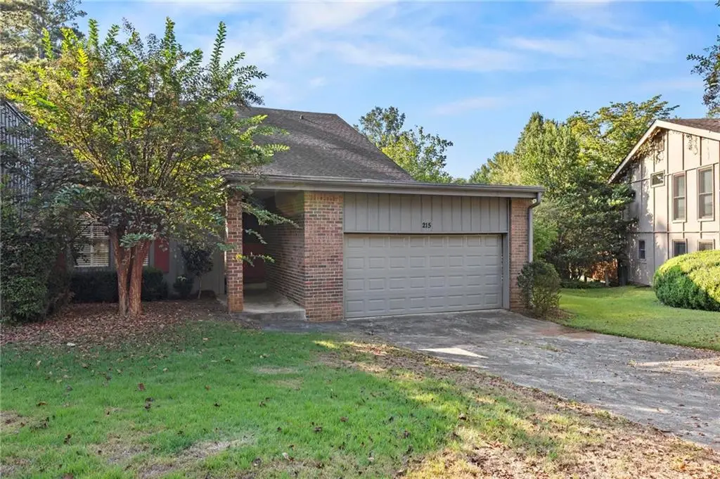 215 Leeward Lane, Roswell, GA 30076 - #1