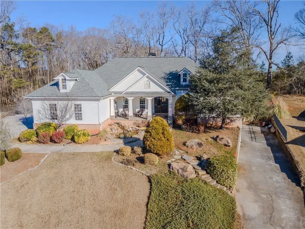 410 Caldwell Lane, Hoschton, GA 30548 - #1