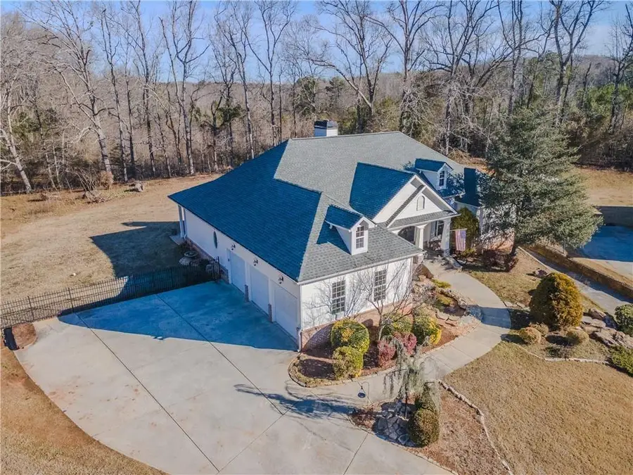 410 Caldwell Lane, Hoschton, GA 30548 - #2