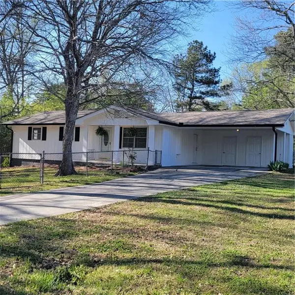 118 Meadows Court, Hiram, GA 30141
