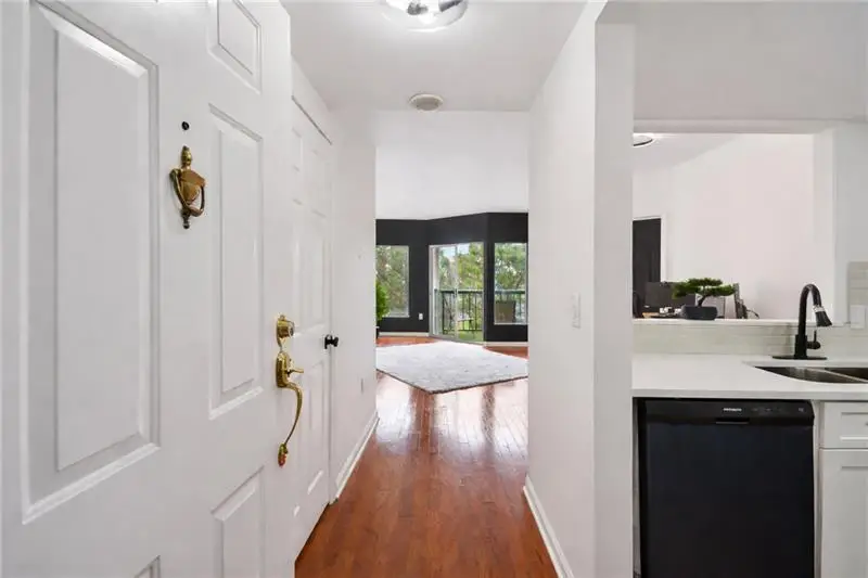 1 Biscayne Drive Nw #705, Atlanta, GA 30309 - #1