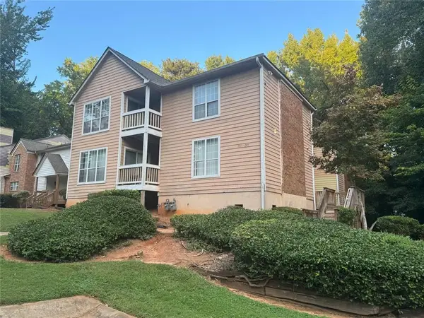 5539 Mountain Springs Circle, Stone Mountain, GA 30088