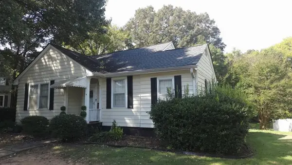 6 N Terrace Avenue, Lindale, GA 30147